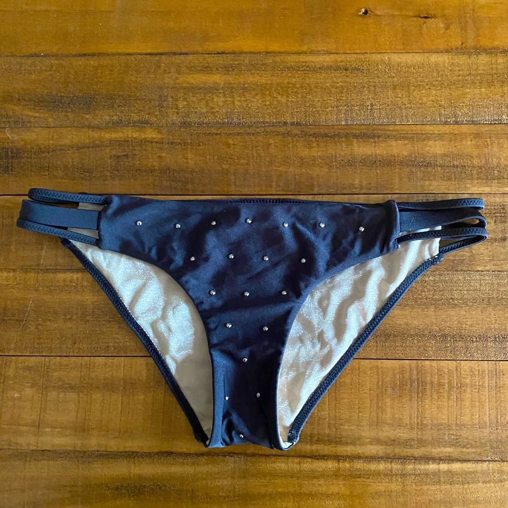 AMUSE Bikini Bottoms!